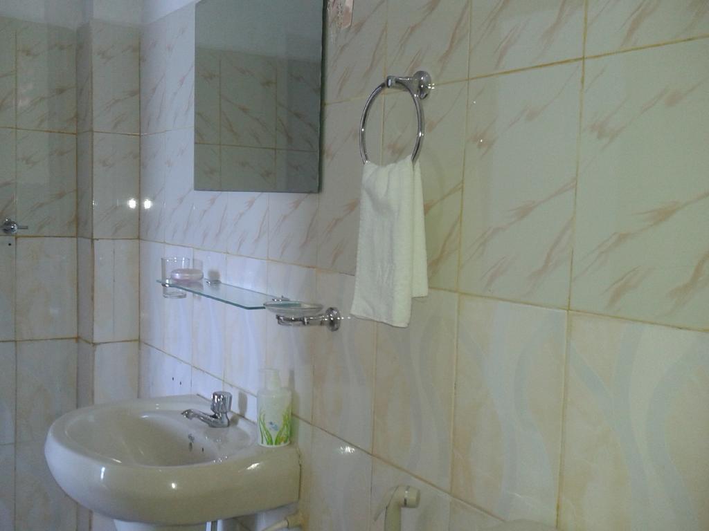 Sun Ocean Inn Мирисса Экстерьер фото